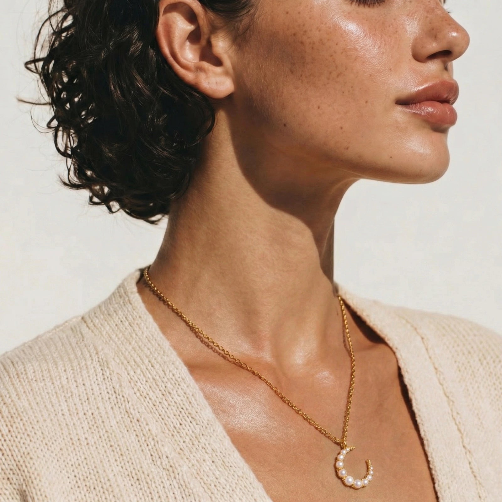18K Gold Plated Luna Pearl Crescent Necklace | Shell Pearl Moon Pendant | Lucky Hand Hold Line